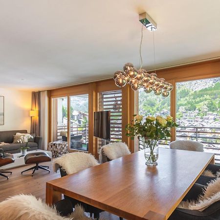 Modern Apartment With View Over Цермат Екстериор снимка